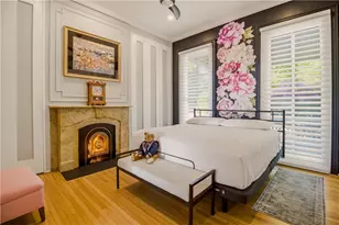 249 Hope St, Bristol, RI 02809 - Photo 17
