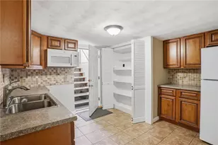108 Hilton Ave, East Providence, RI 02915 - Photo 35