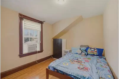 82 Van Zandt Avenue, Newport, RI 02840 - Photo 15