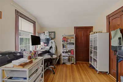 82 Van Zandt Avenue, Newport, RI 02840 - Photo 17