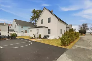 269 Bellman Ave, Warwick, RI 02889 - Photo 7