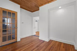 121 Samuel Ave, Pawtucket, RI 02860 - Photo 11