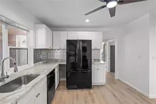 121 Samuel Ave, Pawtucket, RI 02860 - Photo 5