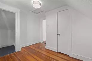 121 Samuel Ave, Pawtucket, RI 02860 - Photo 17