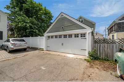 21 Russell Avenue, Newport, RI 02840 - Photo 41