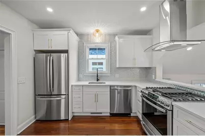 21 Russell Avenue, Newport, RI 02840 - Photo 15