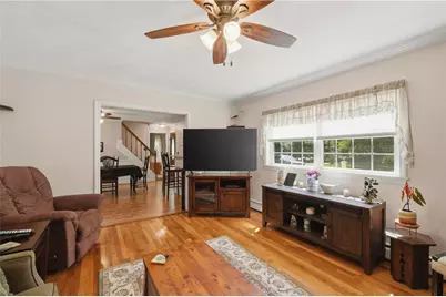 470 East Avenue, Burrillville, RI 02830 - Photo 7