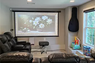 53 Herbert St, Providence, RI 02909 - Photo 25