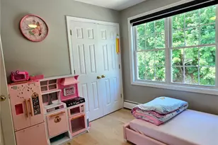 53 Herbert St, Providence, RI 02909 - Photo 15