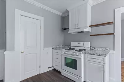 428 9th Avenue, Woonsocket, RI 02895 - Photo 13