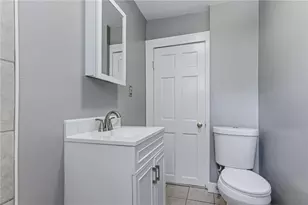 428 9th Ave, Woonsocket, RI 02895 - Photo 21