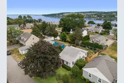 65 King Phillip Street, Portsmouth, RI 02871 - Photo 3
