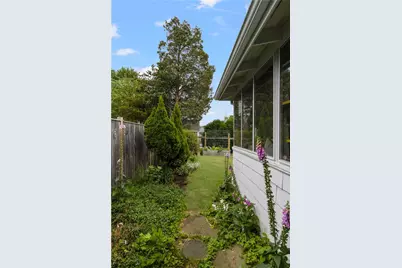 65 King Phillip Street, Portsmouth, RI 02871 - Photo 37