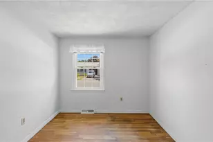 5 Lee Dr, Warren, RI 02885 - Photo 17