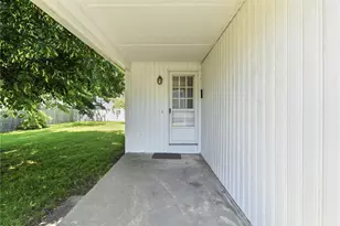 5 Lee Dr, Warren, RI 02885 - Photo 3