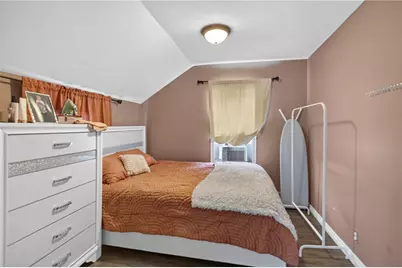 82 Perry Street, Central Falls, RI 02863 - Photo 9