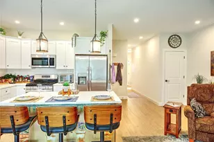 1485 Lonsdale Ave, Lincoln, RI 02865 - Photo 7