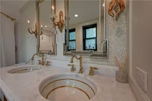 127 Harrison Ave, Newport, RI 02840 - Photo 15
