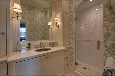 127 Harrison Avenue #2, Newport, RI 02840 - Photo 21