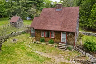 17 Burgess Rd, Foster, RI 02825 - Photo 7
