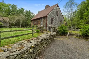 17 Burgess Rd, Foster, RI 02825 - Photo 5