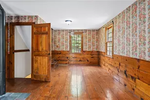 17 Burgess Rd, Foster, RI 02825 - Photo 27