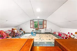 133 Tupelo Hill Dr, Cranston, RI 02920 - Photo 33