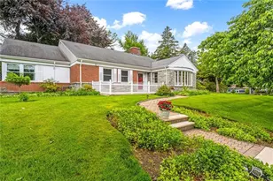 133 Tupelo Hill Dr, Cranston, RI 02920 - Photo 1