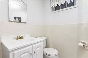 133 Tupelo Hill Dr, Cranston, RI 02920 - Photo 43