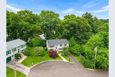1 Jared Court, North Providence, RI 02911 - Photo 3