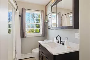 44 Old Stone Church Rd, Little Compton, RI 02837 - Photo 11