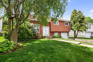 63 Lynde St, Providence, RI 02908 - Photo 3
