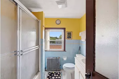 53 Netherlands Avenue, Cranston, RI 02905 - Photo 15
