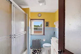 53 Netherlands Ave, Cranston, RI 02905 - Photo 15