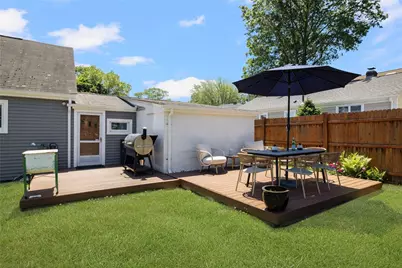 247 Whitford Avenue, Providence, RI 02908 - Photo 27