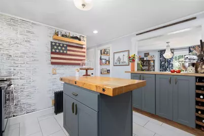 247 Whitford Avenue, Providence, RI 02908 - Photo 5