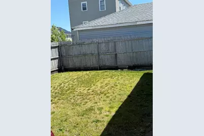 122 Tremont Street, Central Falls, RI 02863 - Photo 17