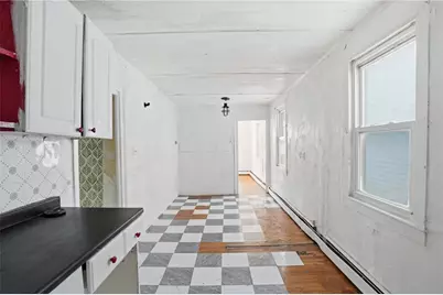 8 Mann Avenue, Newport, RI 02840 - Photo 19