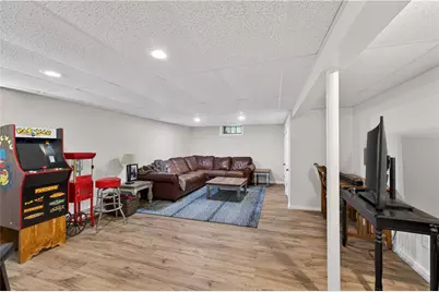9 Milton Road, Barrington, RI 02806 - Photo 27