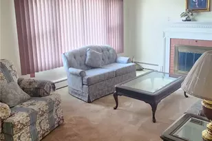14 Cavalcade Blvd, Johnston, RI 02919 - Photo 3
