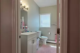 66 Penn St, Providence, RI 02909 - Photo 11
