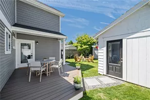 20 Mumford Ave, Newport, RI 02840 - Photo 29