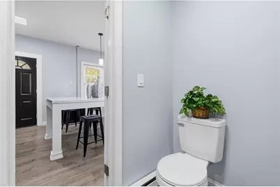 195 Bellevue Avenue, Providence, RI 02907 - Photo 9