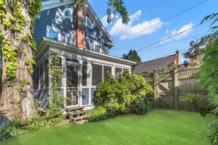377 Cole Ave, Providence, RI 02906 - Photo 9