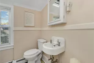 377 Cole Ave, Providence, RI 02906 - Photo 35