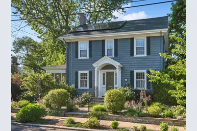 377 Cole Avenue, Providence, RI 02906 - Photo 1