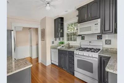 377 Cole Avenue, Providence, RI 02906 - Photo 13