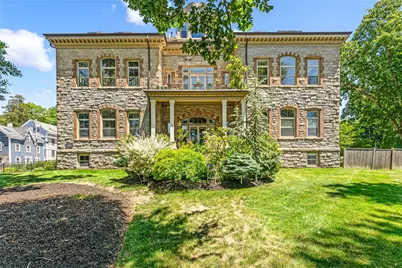 426 Spring Street #B103, Newport, RI 02840 - Photo 29