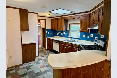 81 Sherwood Valley Lane, Coventry, RI 02816 - Photo 5