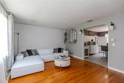7 Oakcrest Drive, North Providence, RI 02904 - Photo 7